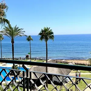 https://mi-capricho-beach-front-apartment-p-14-3b.1costadelsol.com
