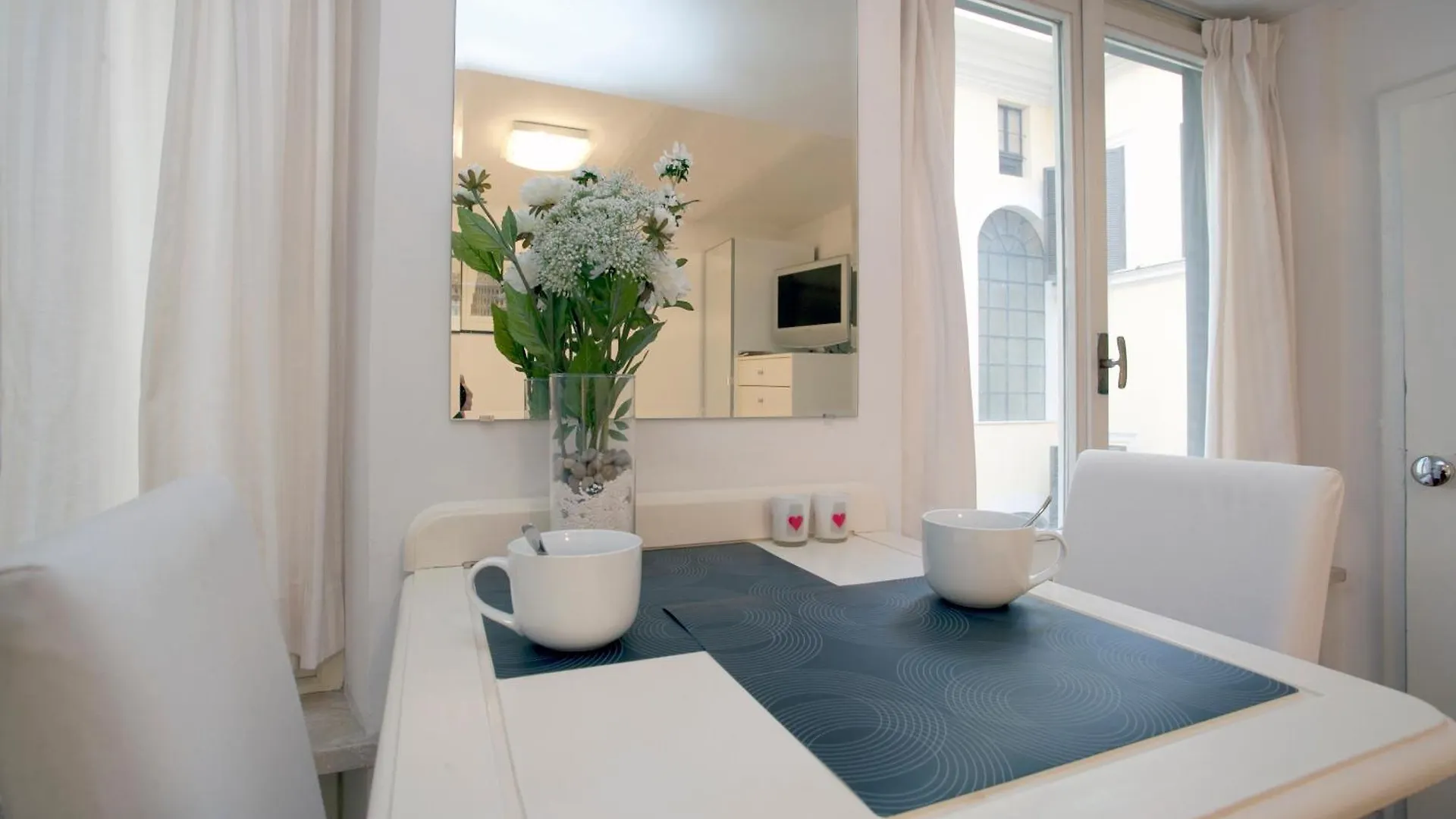 Cozy Studio Pantheon Rome Apartment
